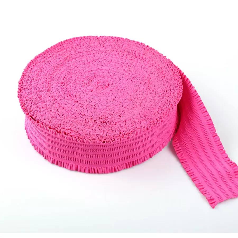 Red wavy elastic band